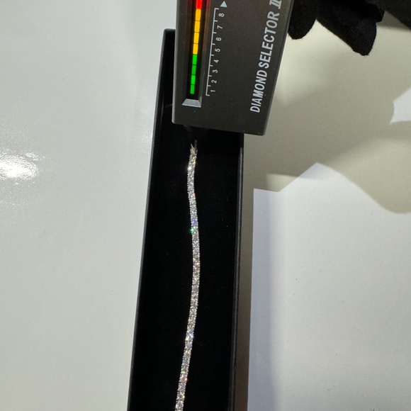 Diamond Bracelet Moissanite - Picture 6 of 9